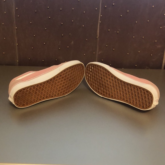 Light Pink Vans- 4/$20 deal - Picture 4 of 7